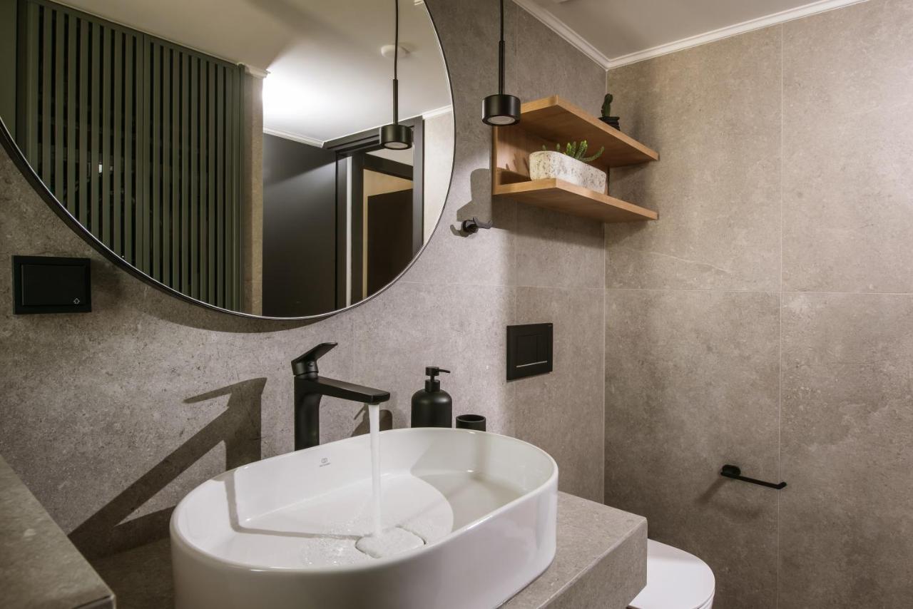 Relaxo Collection Luxury Suites In The Heart Of Heraklion 외부 사진