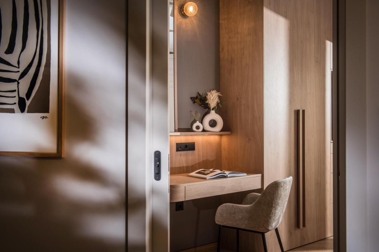 Relaxo Collection Luxury Suites In The Heart Of Heraklion 외부 사진